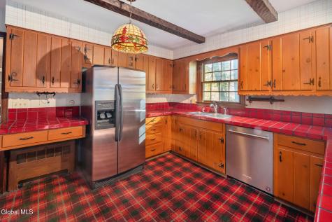 6 Pine Ridge Drive Guilderland NY 12084