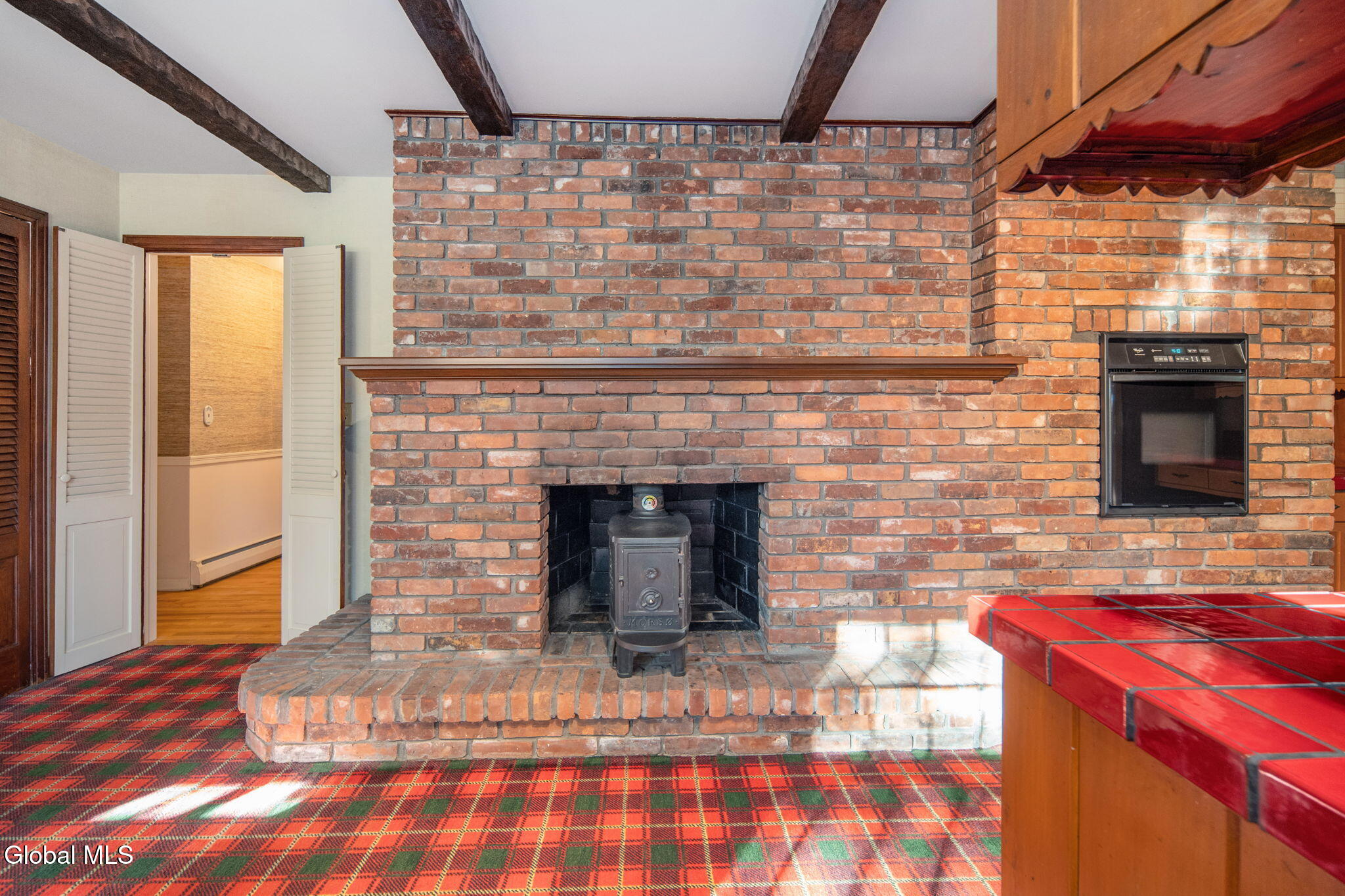 6 Pine Ridge Drive Guilderland NY 12084