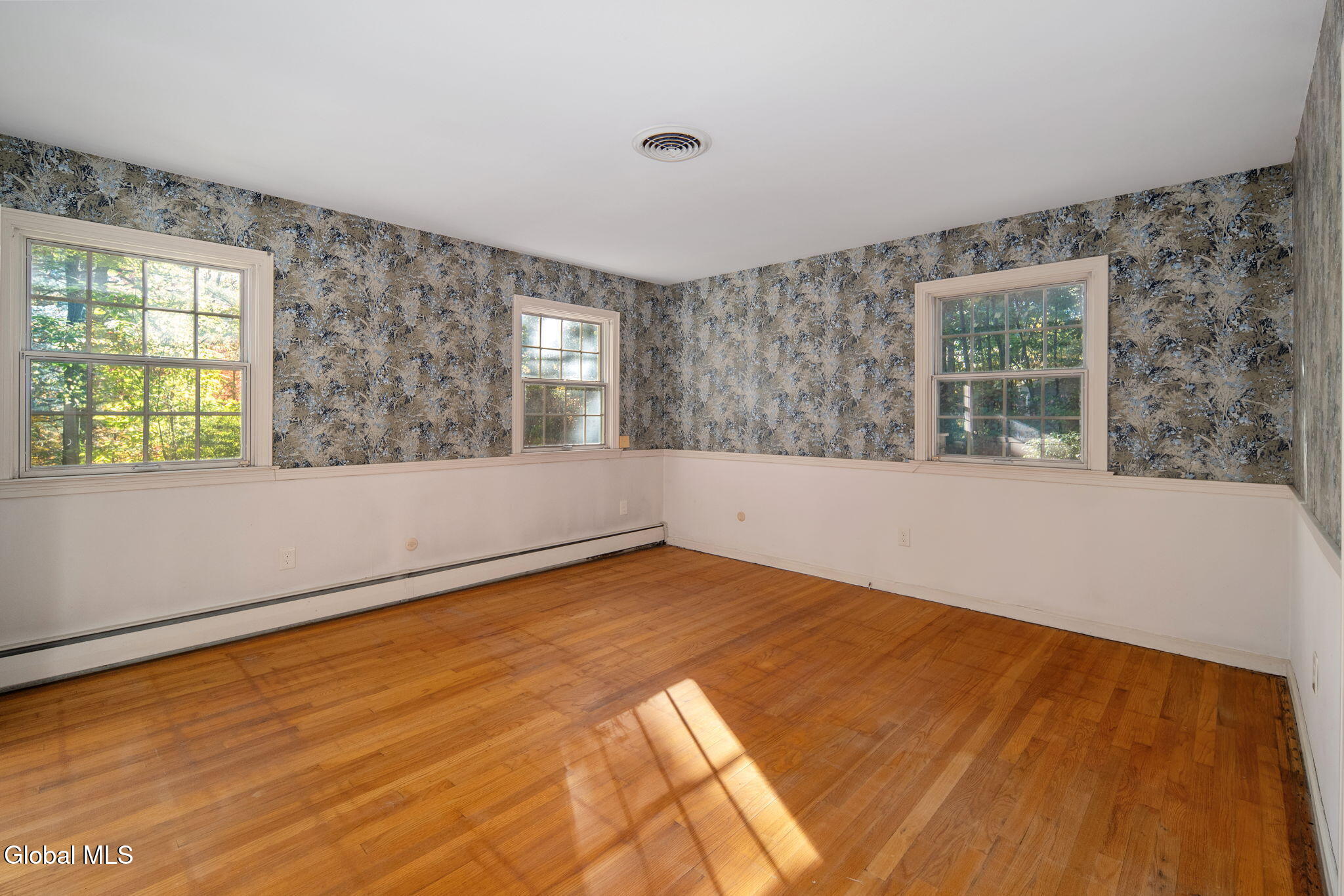 6 Pine Ridge Drive Guilderland NY 12084