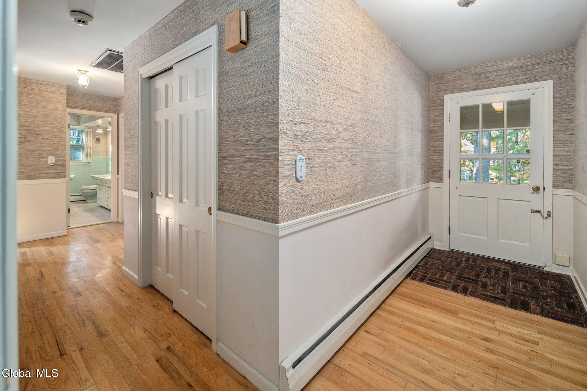 6 Pine Ridge Drive Guilderland NY 12084