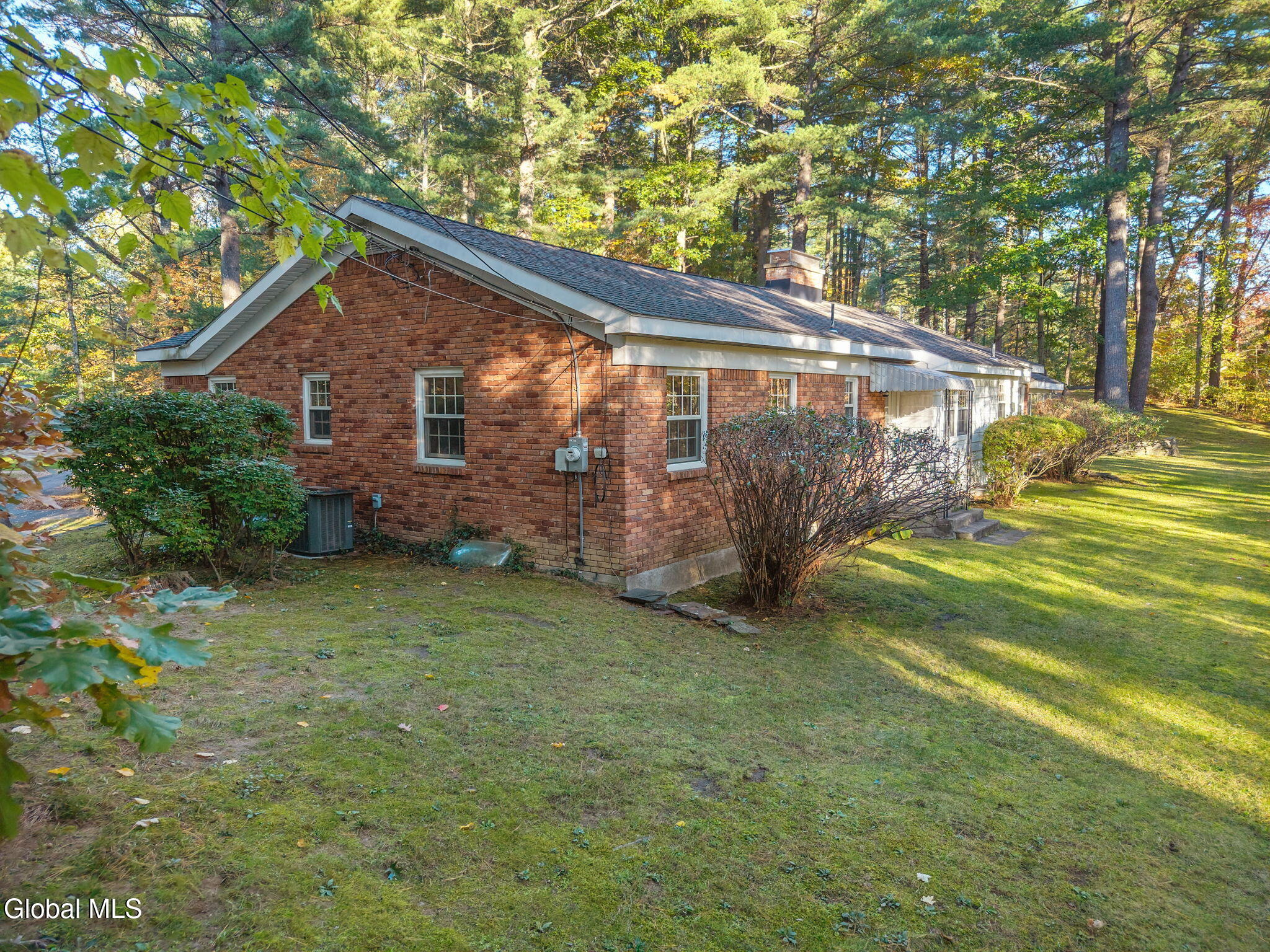6 Pine Ridge Drive Guilderland NY 12084