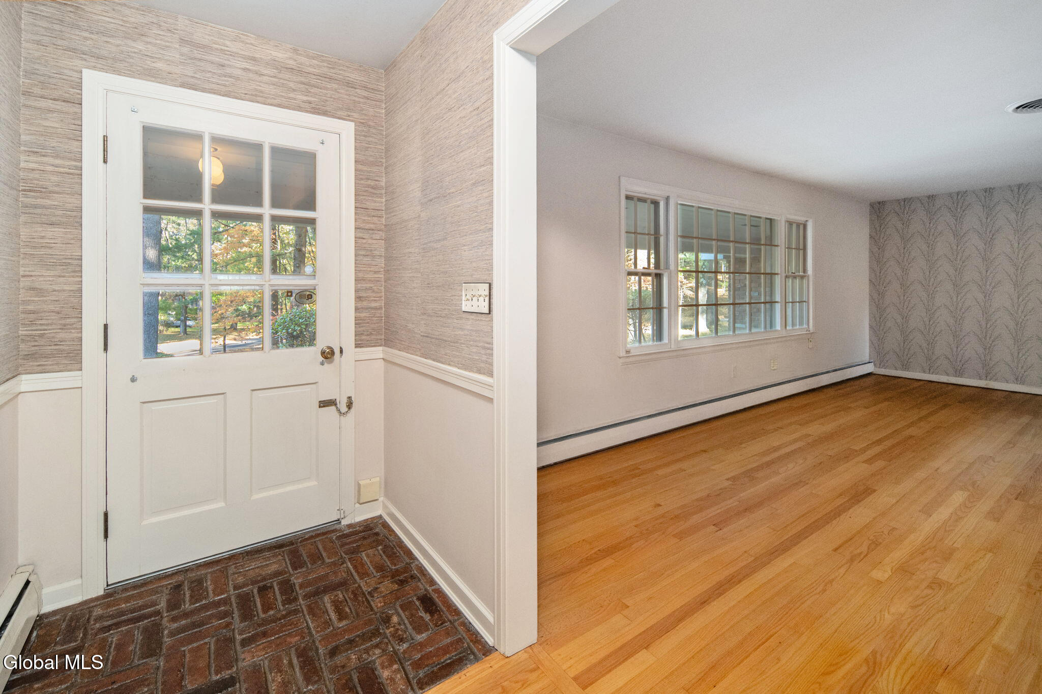 6 Pine Ridge Drive Guilderland NY 12084