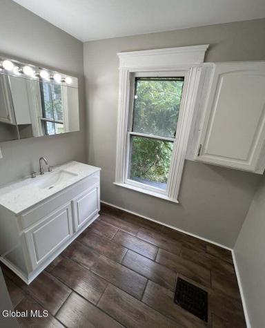58 Woodside Avenue Gloversville NY 12078