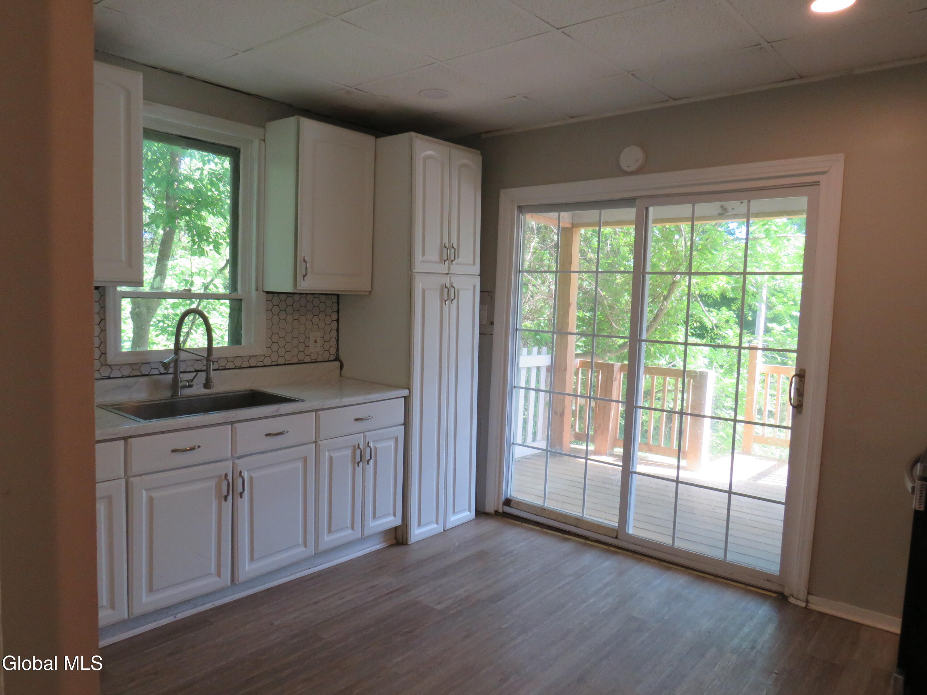 58 Woodside Avenue Gloversville NY 12078