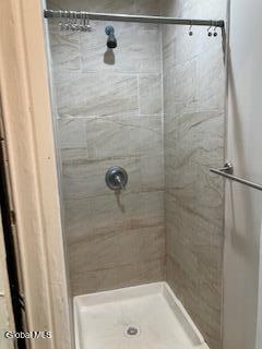 58 Woodside Avenue Gloversville NY 12078