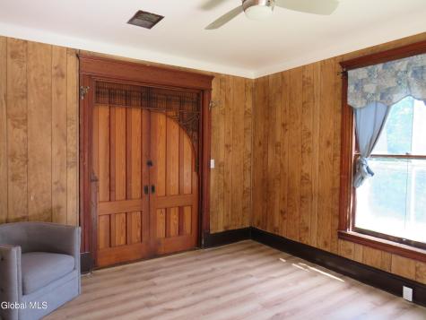 58 Woodside Avenue Gloversville NY 12078