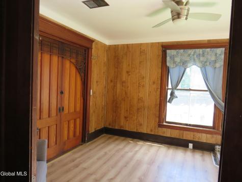 58 Woodside Avenue Gloversville NY 12078