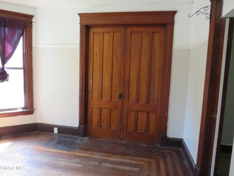 58 Woodside Avenue Gloversville NY 12078