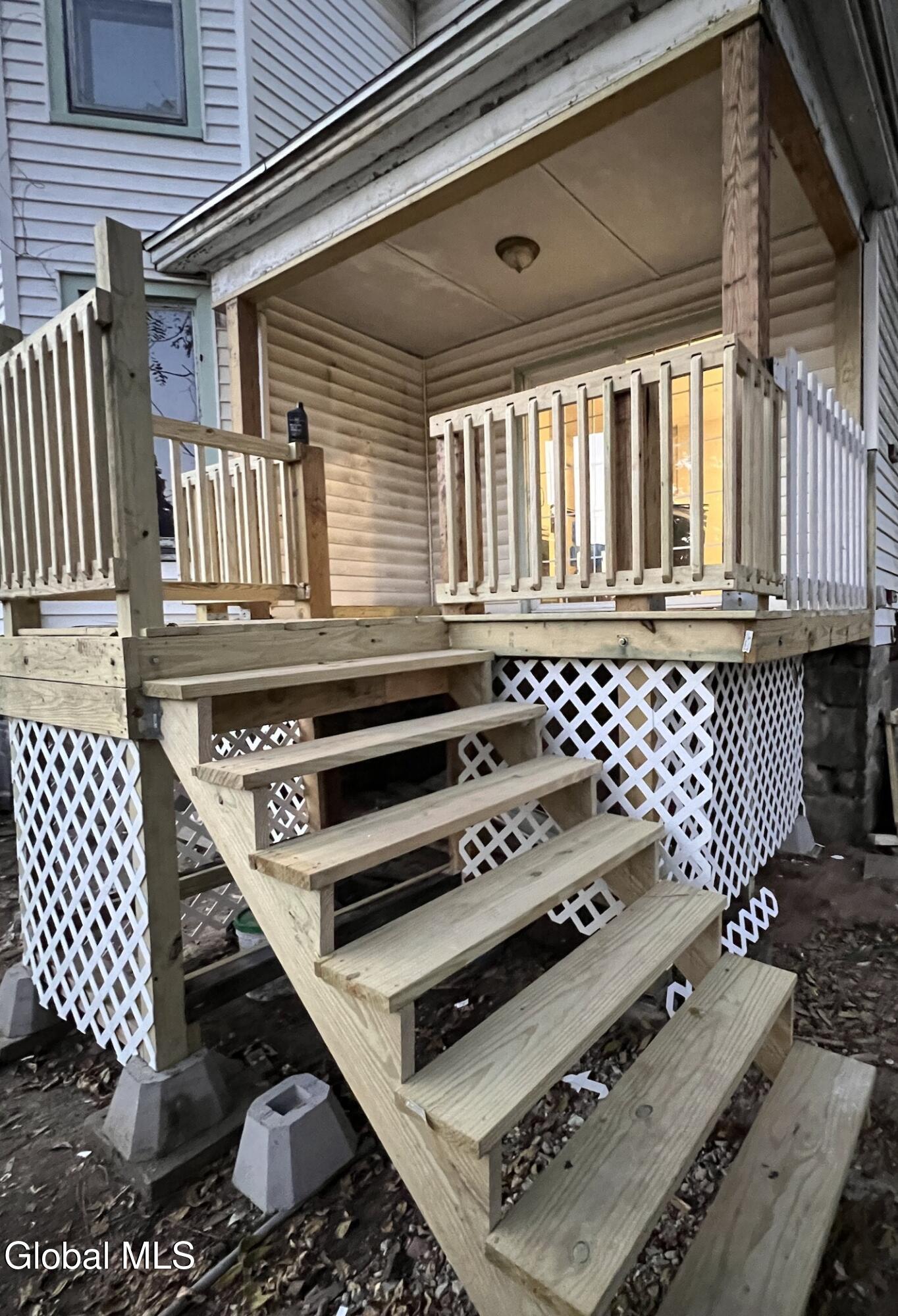 58 Woodside Avenue Gloversville NY 12078
