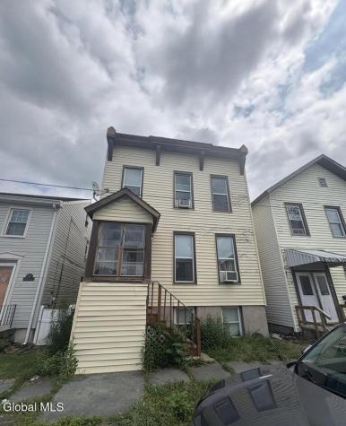 668 3rd Avenue Troy NY 12182