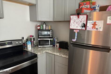 668 3rd Avenue Troy NY 12182