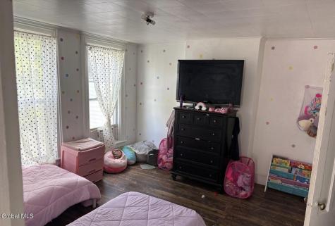 668 3rd Avenue Troy NY 12182