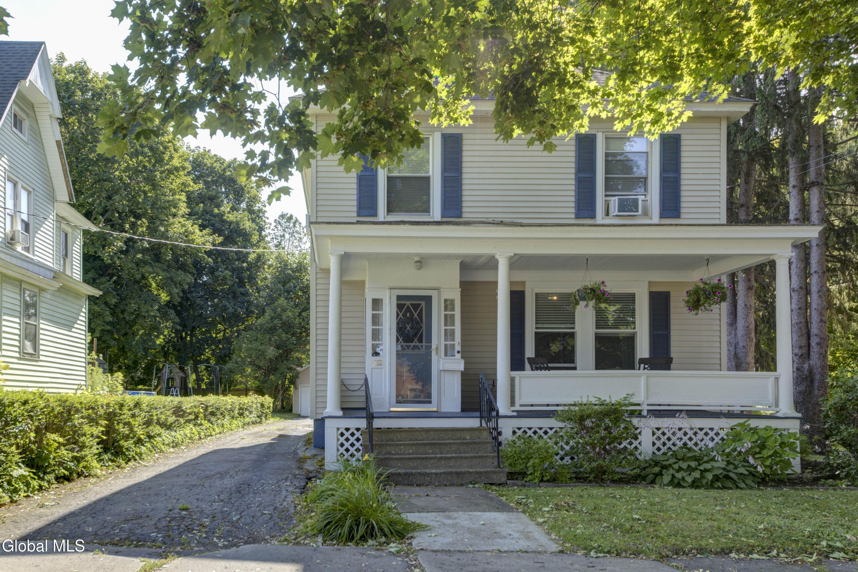 212 S Melcher Street Johnstown NY 12095