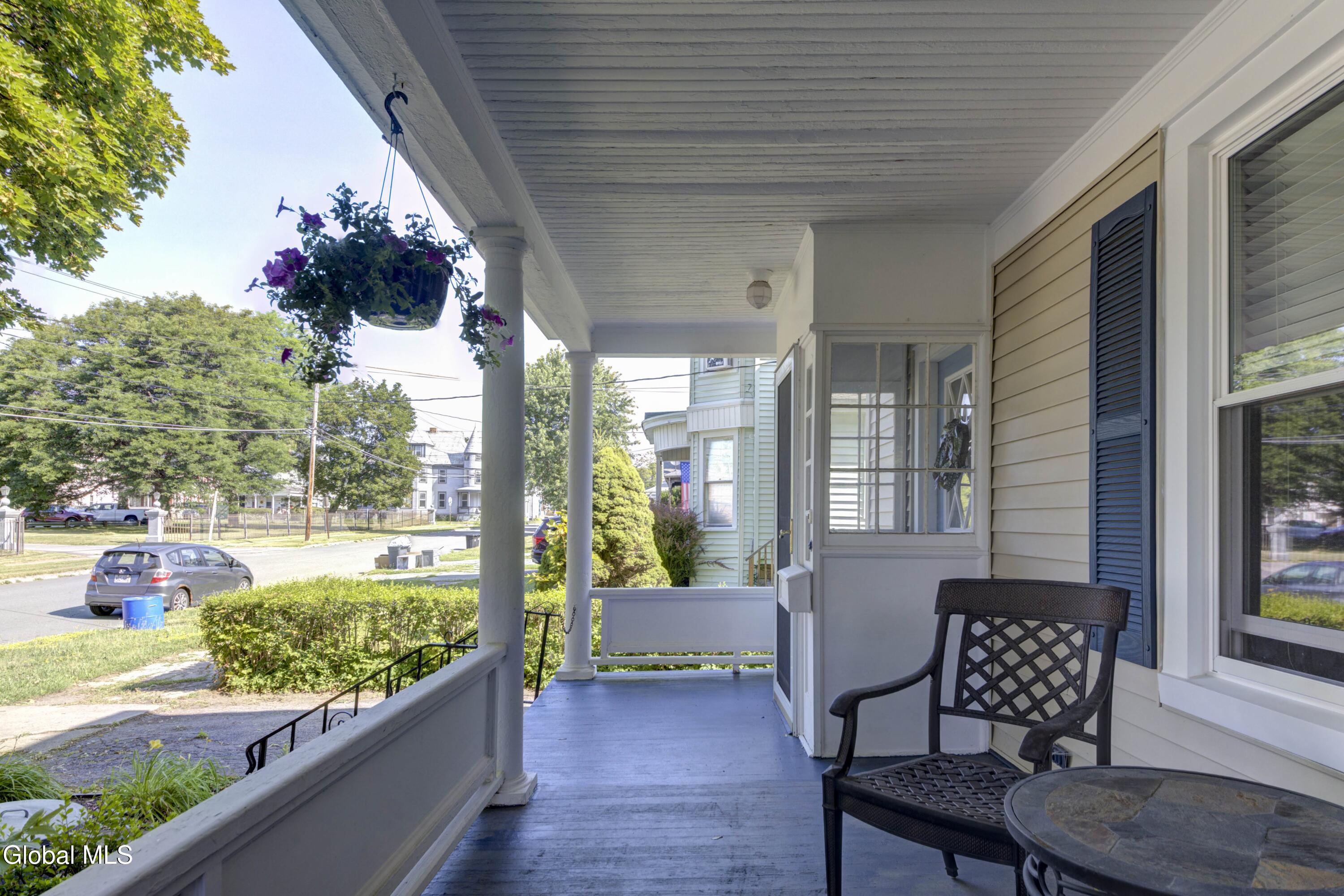 212 S Melcher Street Johnstown NY 12095