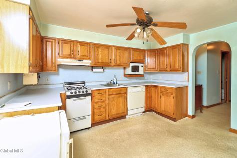 1337 8th Avenue Schenectady NY 12303