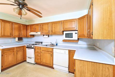 1337 8th Avenue Schenectady NY 12303