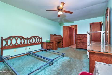 1337 8th Avenue Schenectady NY 12303