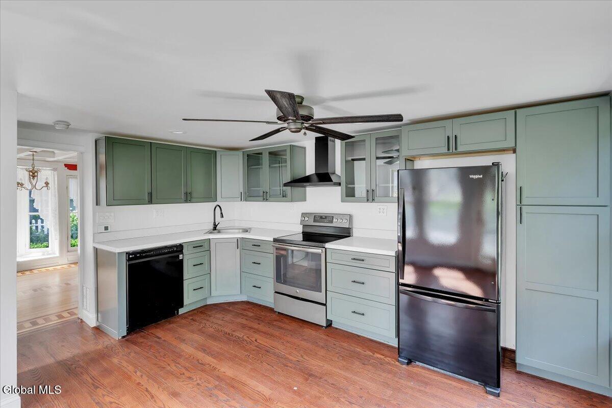 5 Albany Avenue Round Lake NY 12151