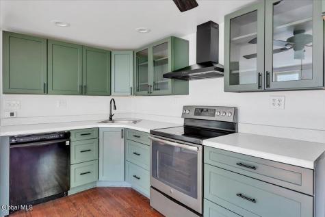 5 Albany Avenue Round Lake NY 12151