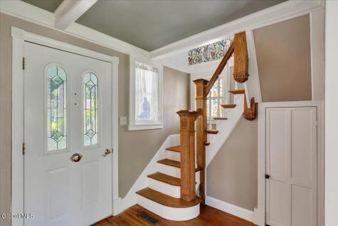 5 Albany Avenue Round Lake NY 12151