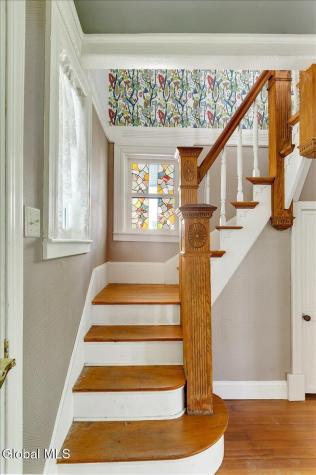 5 Albany Avenue Round Lake NY 12151