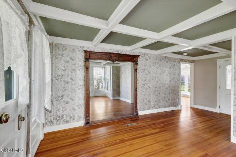 5 Albany Avenue Round Lake NY 12151