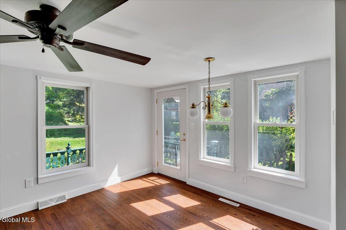 5 Albany Avenue Round Lake NY 12151