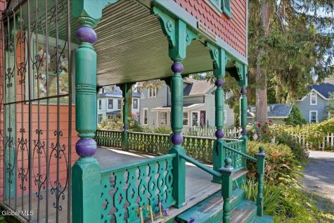 5 Albany Avenue Round Lake NY 12151