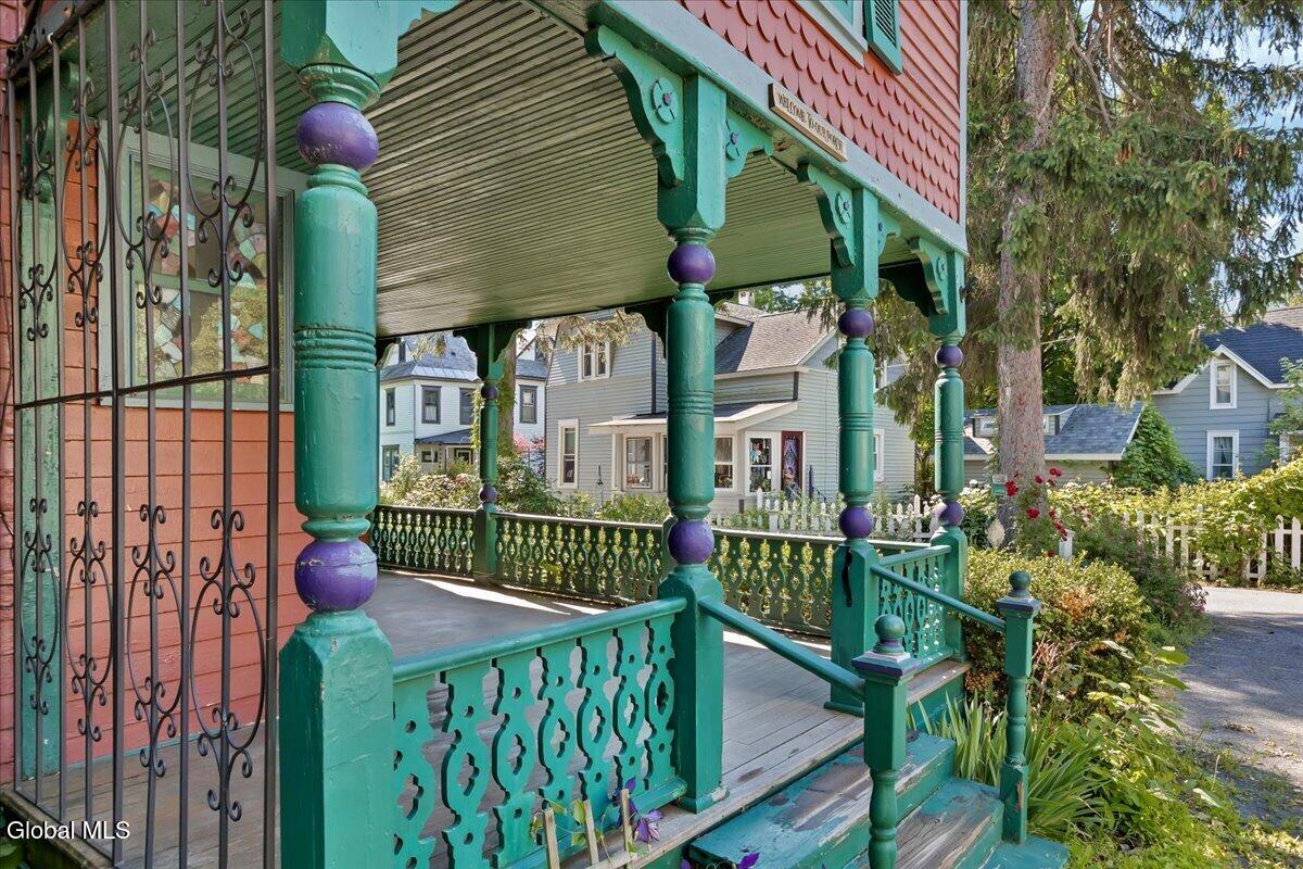 5 Albany Avenue Round Lake NY 12151