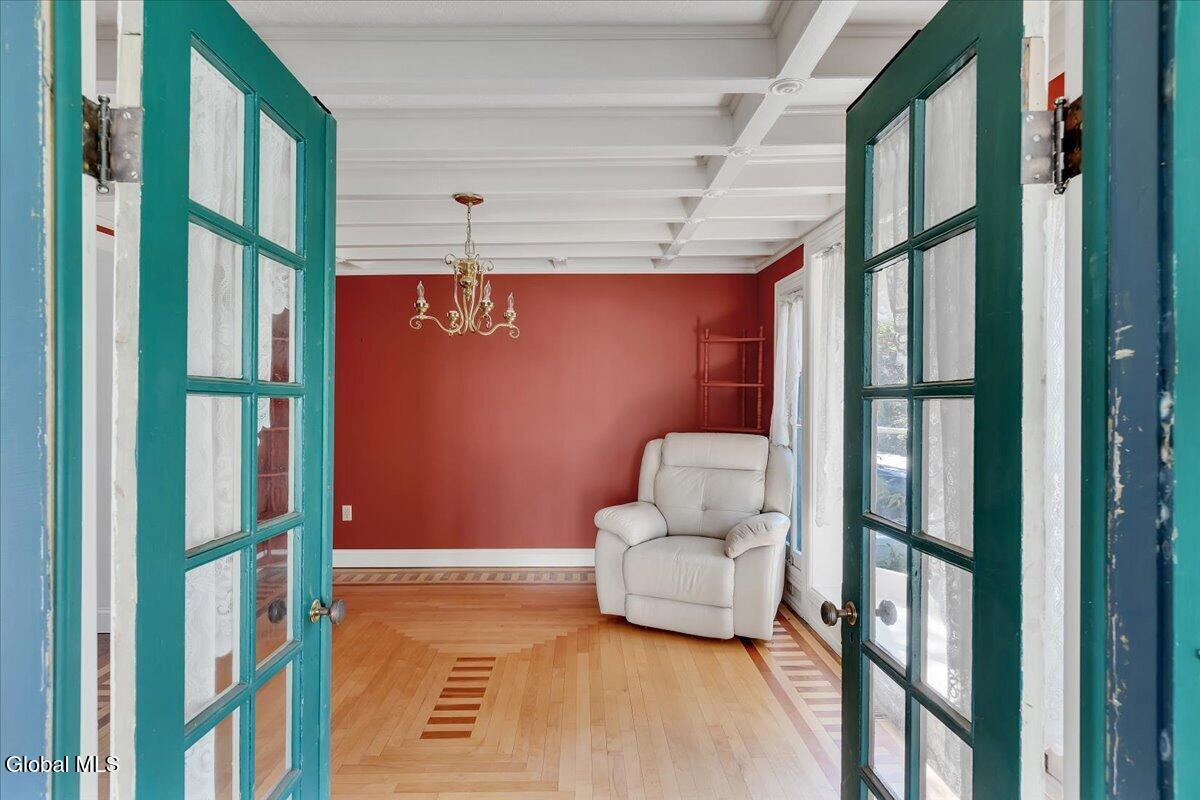 5 Albany Avenue Round Lake NY 12151