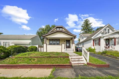 1611 Schuyler Street Schenectady NY 12303