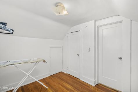 1611 Schuyler Street Schenectady NY 12303