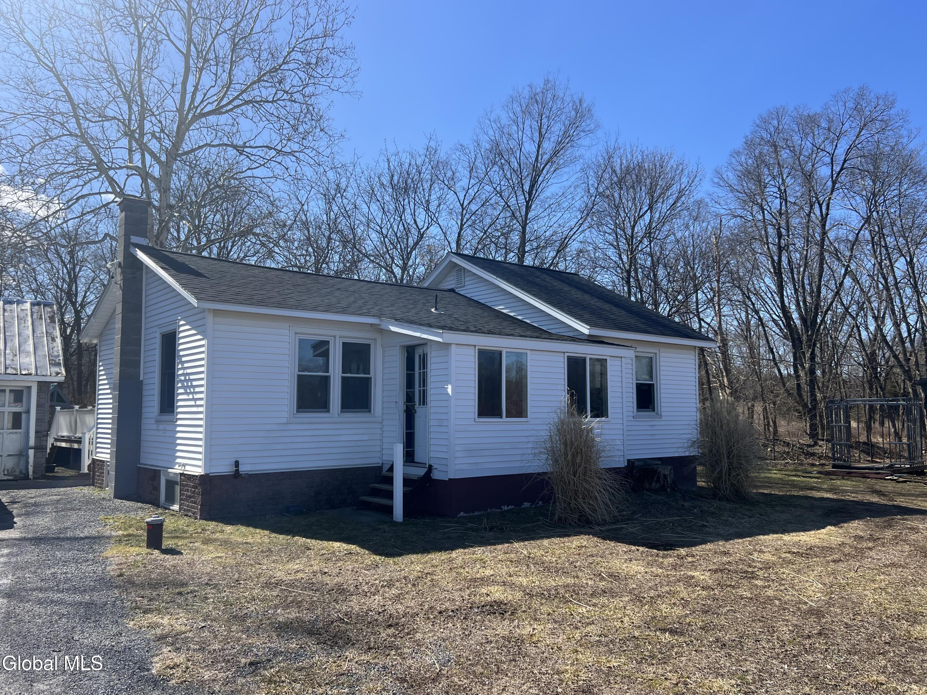 168 County Route 27b Hudson NY 12534
