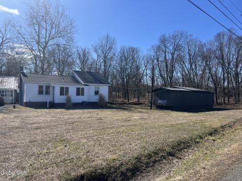 168 County Route 27b Hudson NY 12534