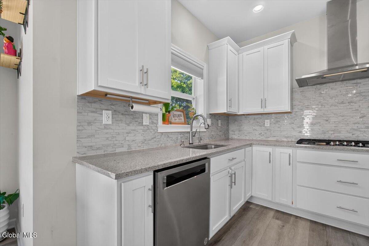 38 Wyatts Circle Rensselaer NY 12144