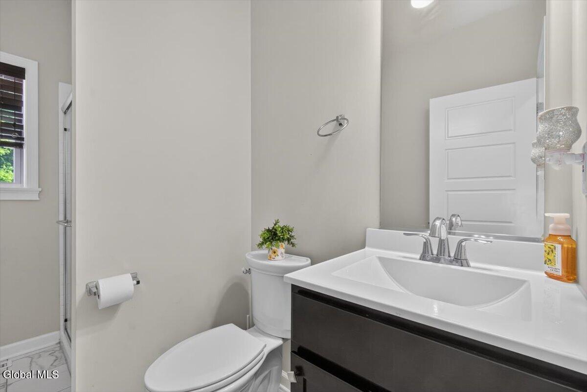 38 Wyatts Circle Rensselaer NY 12144