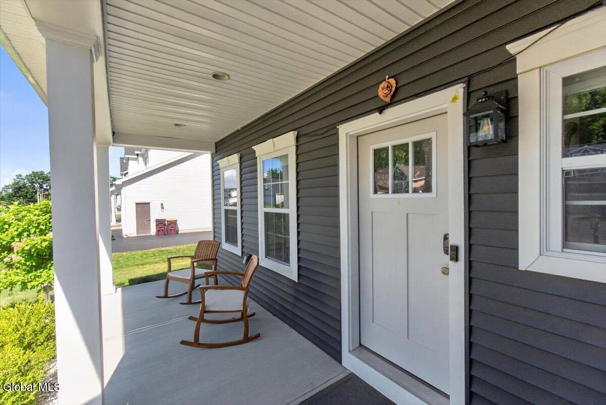 38 Wyatts Circle Rensselaer NY 12144