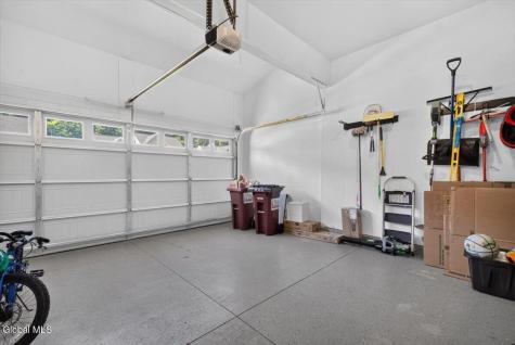 38 Wyatts Circle Rensselaer NY 12144