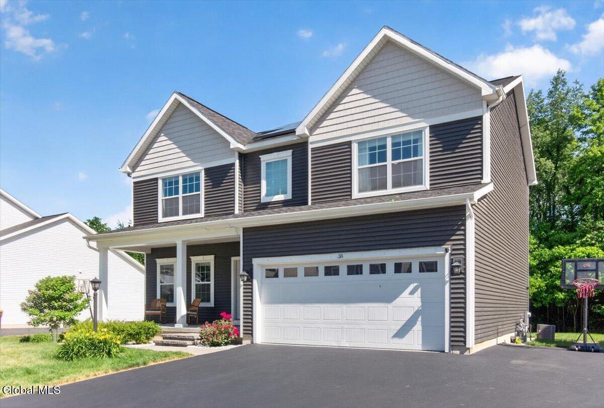 38 Wyatts Circle Rensselaer NY 12144