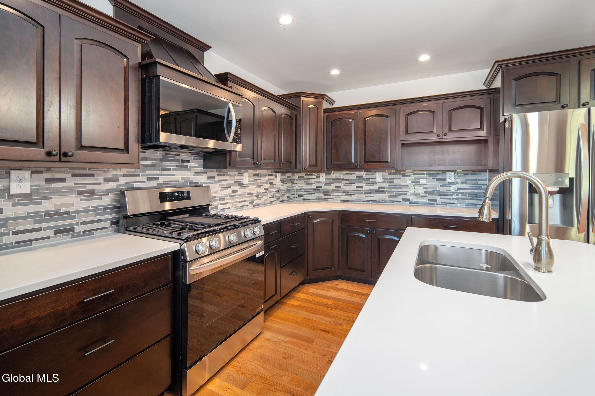 224 Willie Road Gloversville NY 12078