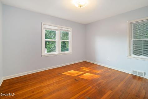 848 Hazelwood Avenue Schenectady NY 12306