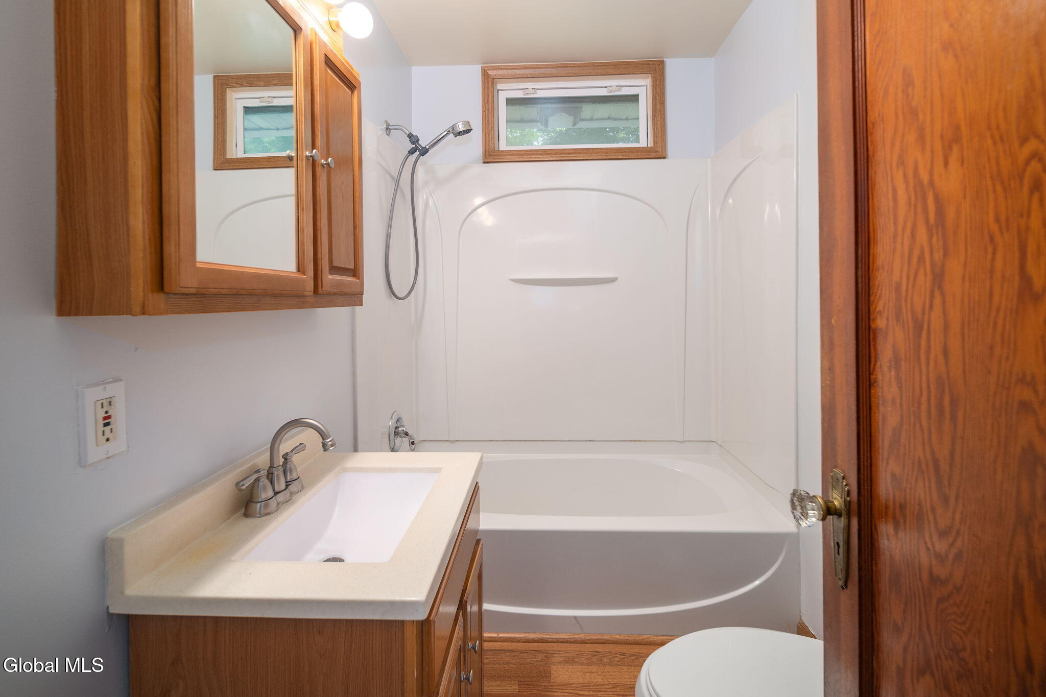 848 Hazelwood Avenue Schenectady NY 12306