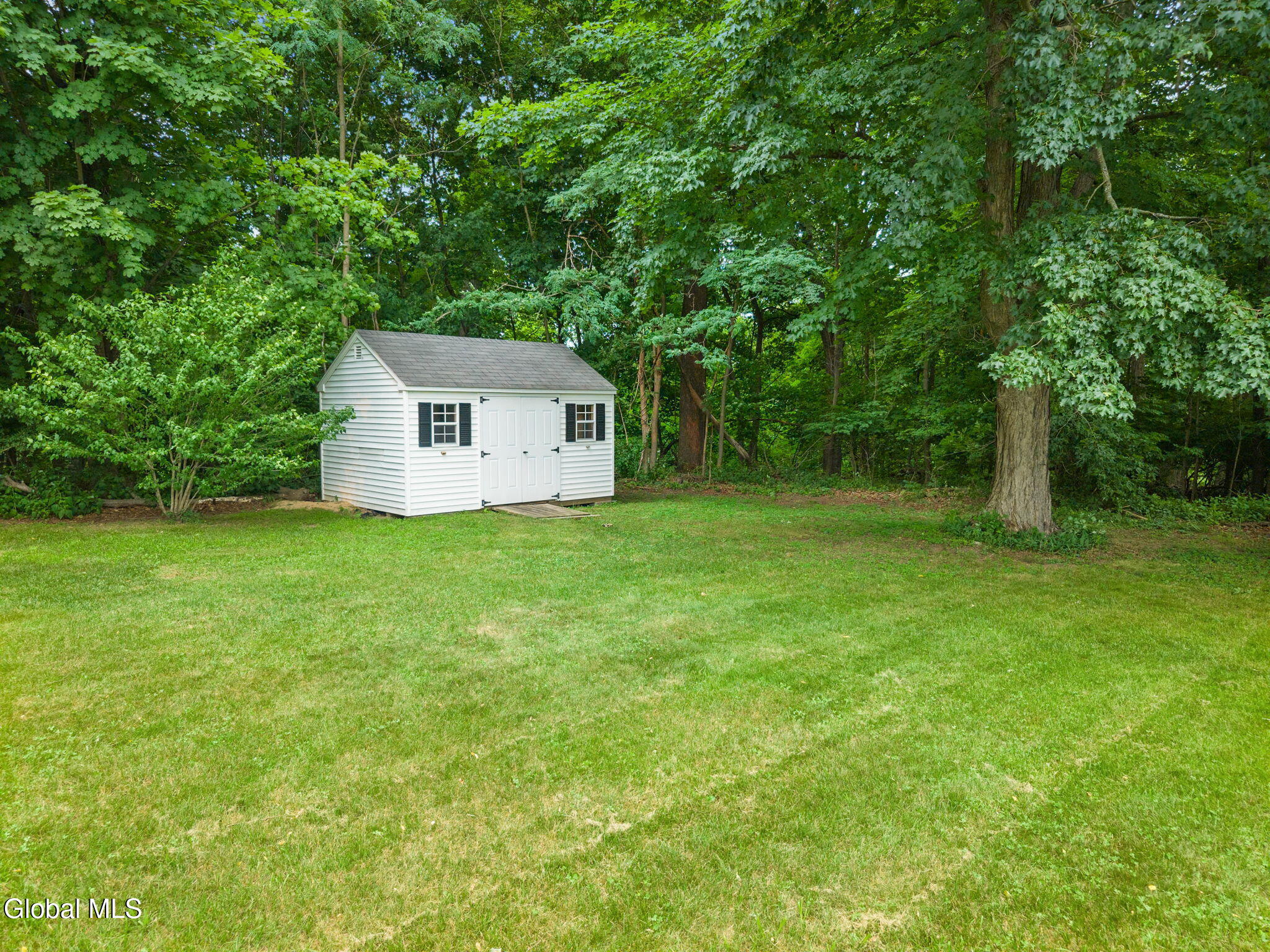 848 Hazelwood Avenue Schenectady NY 12306
