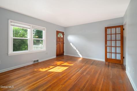 848 Hazelwood Avenue Schenectady NY 12306