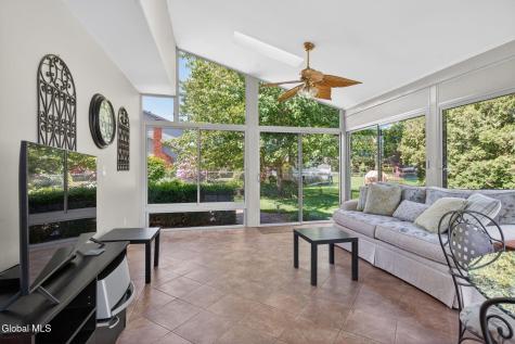 4 Smith Lane Voorheesville NY 12186