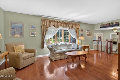 4 Smith Lane Voorheesville NY 12186