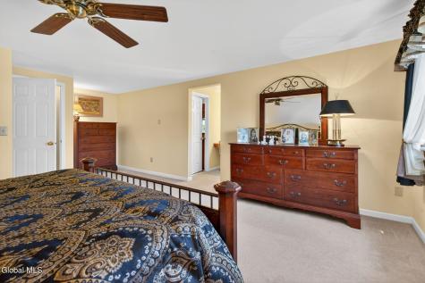 4 Smith Lane Voorheesville NY 12186