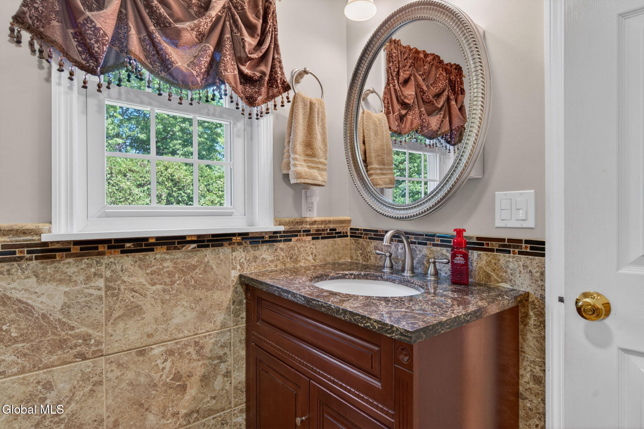 4 Smith Lane Voorheesville NY 12186