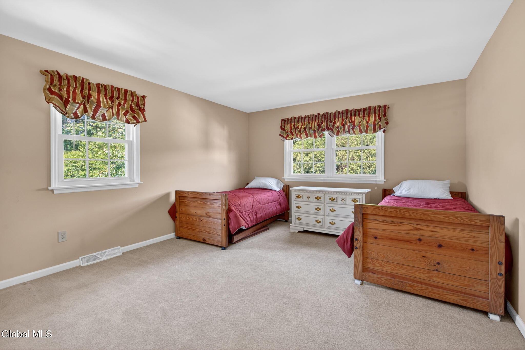 4 Smith Lane Voorheesville NY 12186