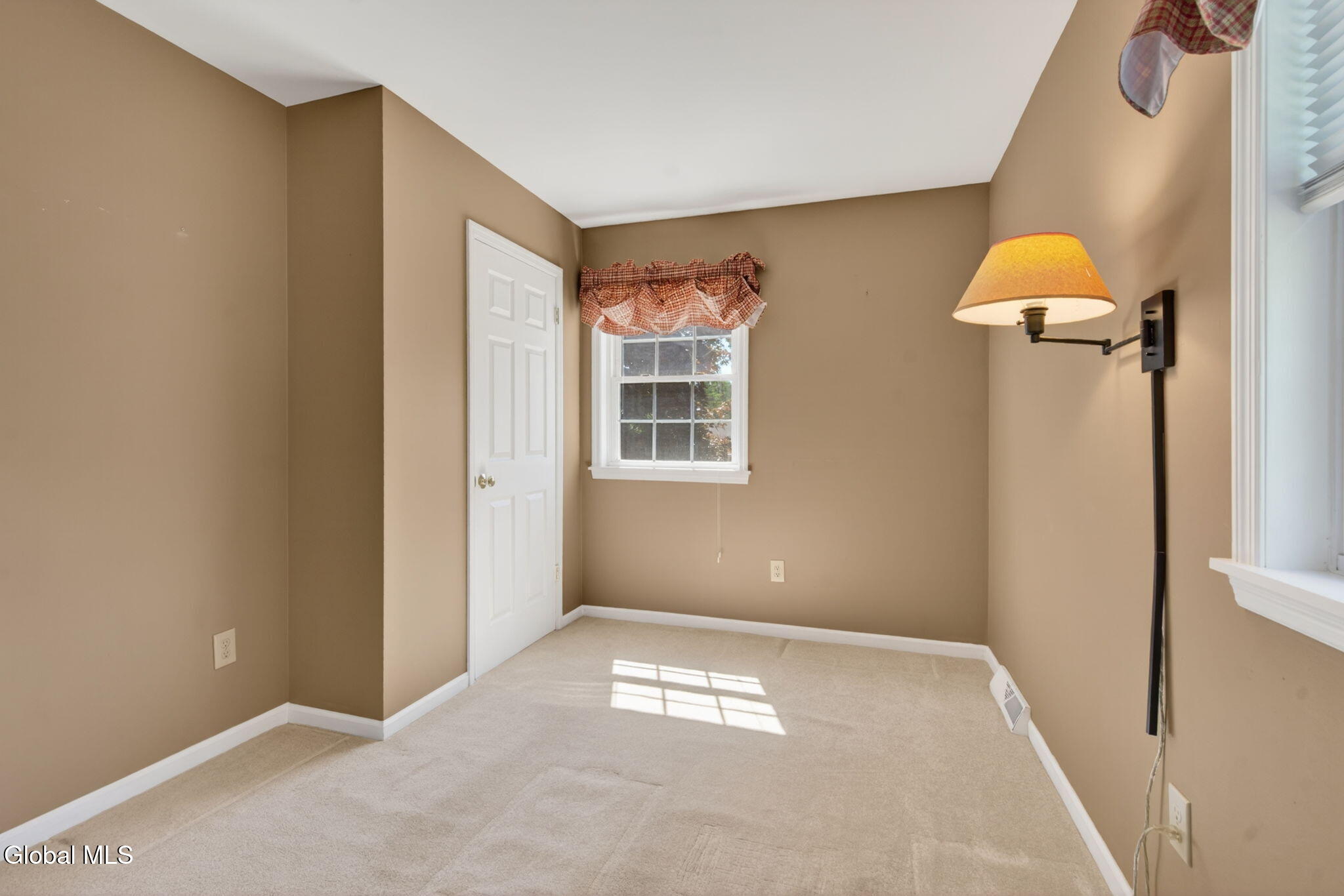 4 Smith Lane Voorheesville NY 12186